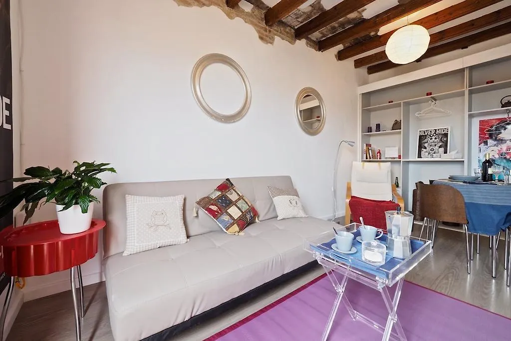 Radas Apartment Barcelona 0*,